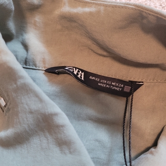 Zara Women's Modal Ruched Waist Button Up Blouse Size XS - Picture 5 of 7